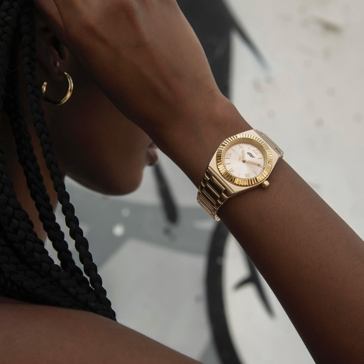 Fluted Bezel Alpha Era in Yellow Gold