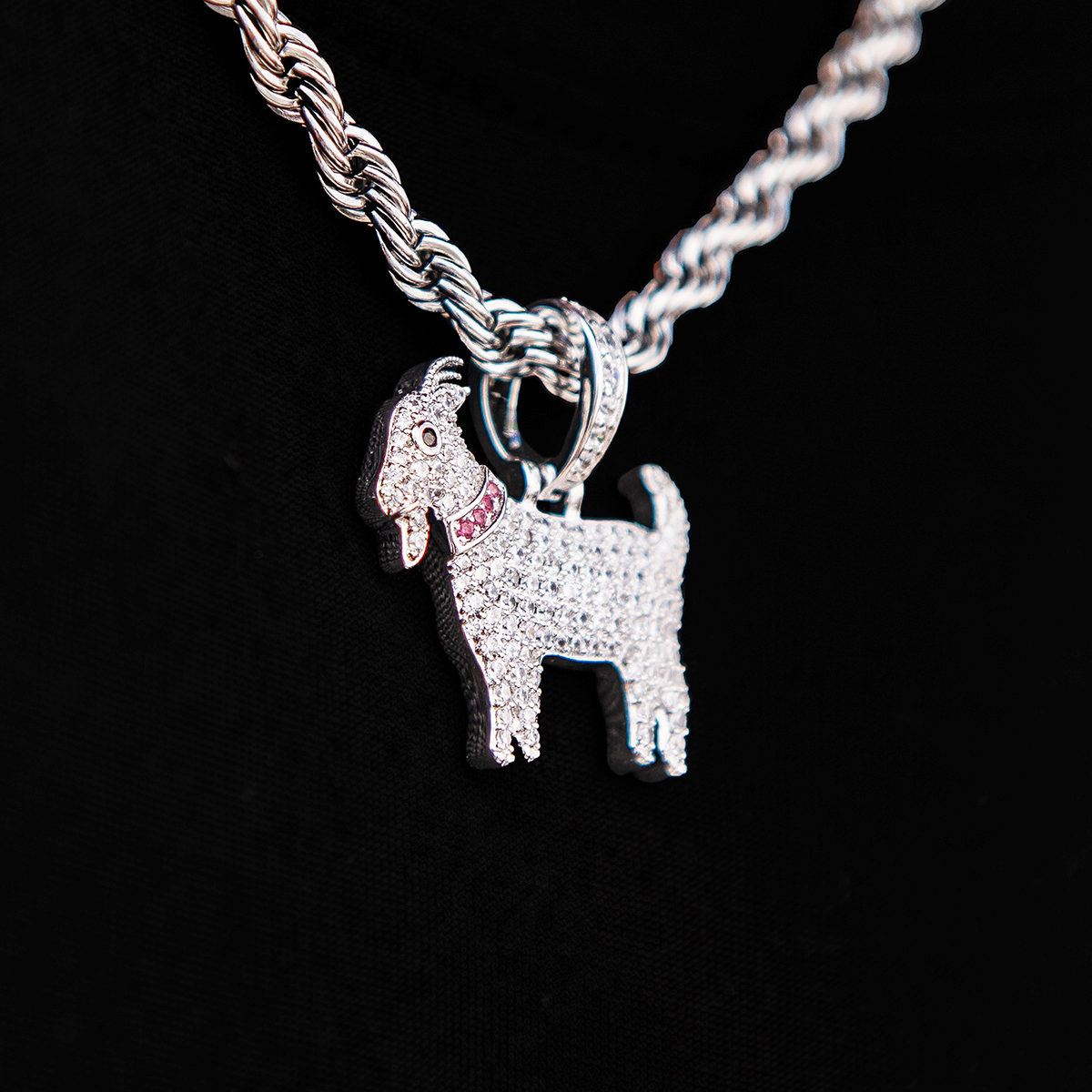 Micro GOAT Pendant in White Gold