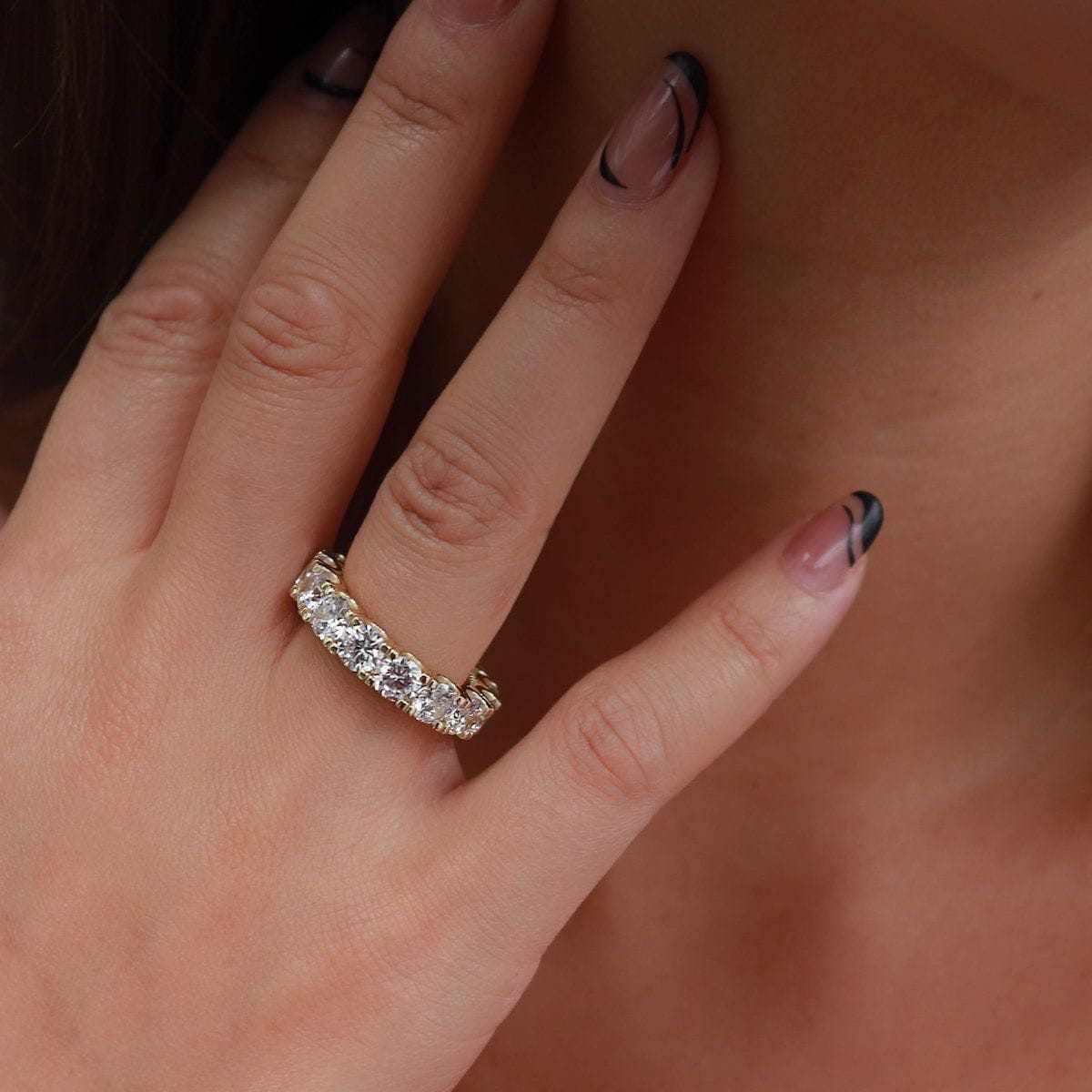 5mm Single Layer Diamond Band Ring - The GLD Shop