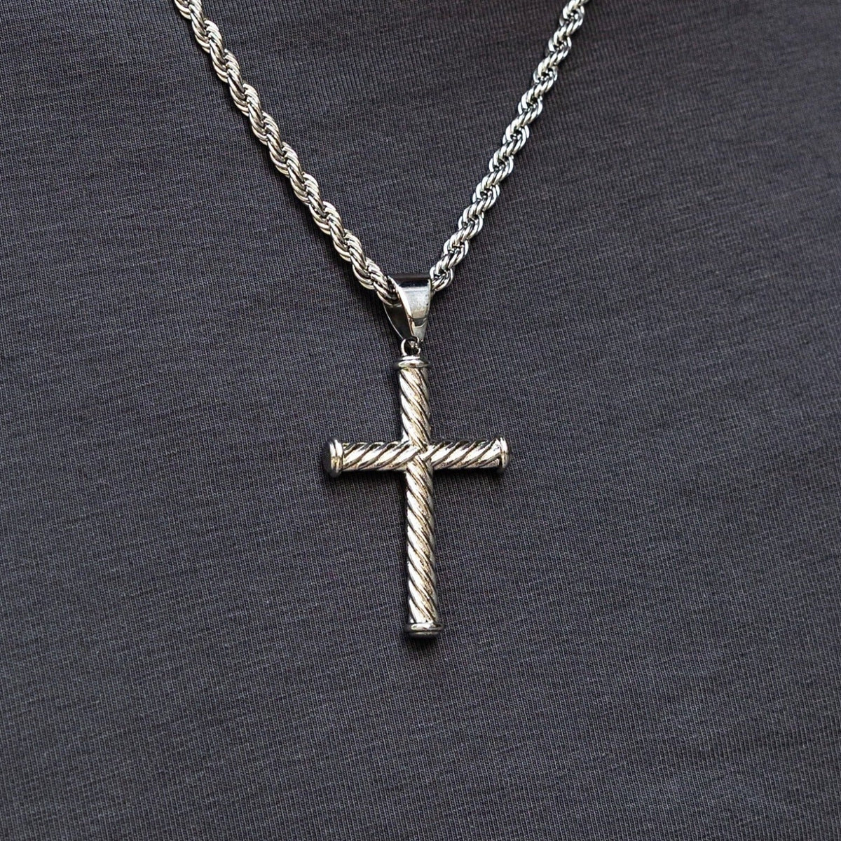 Twisted Rope Cross Pendant + 2MM Rope Chain Bundle in White Gold