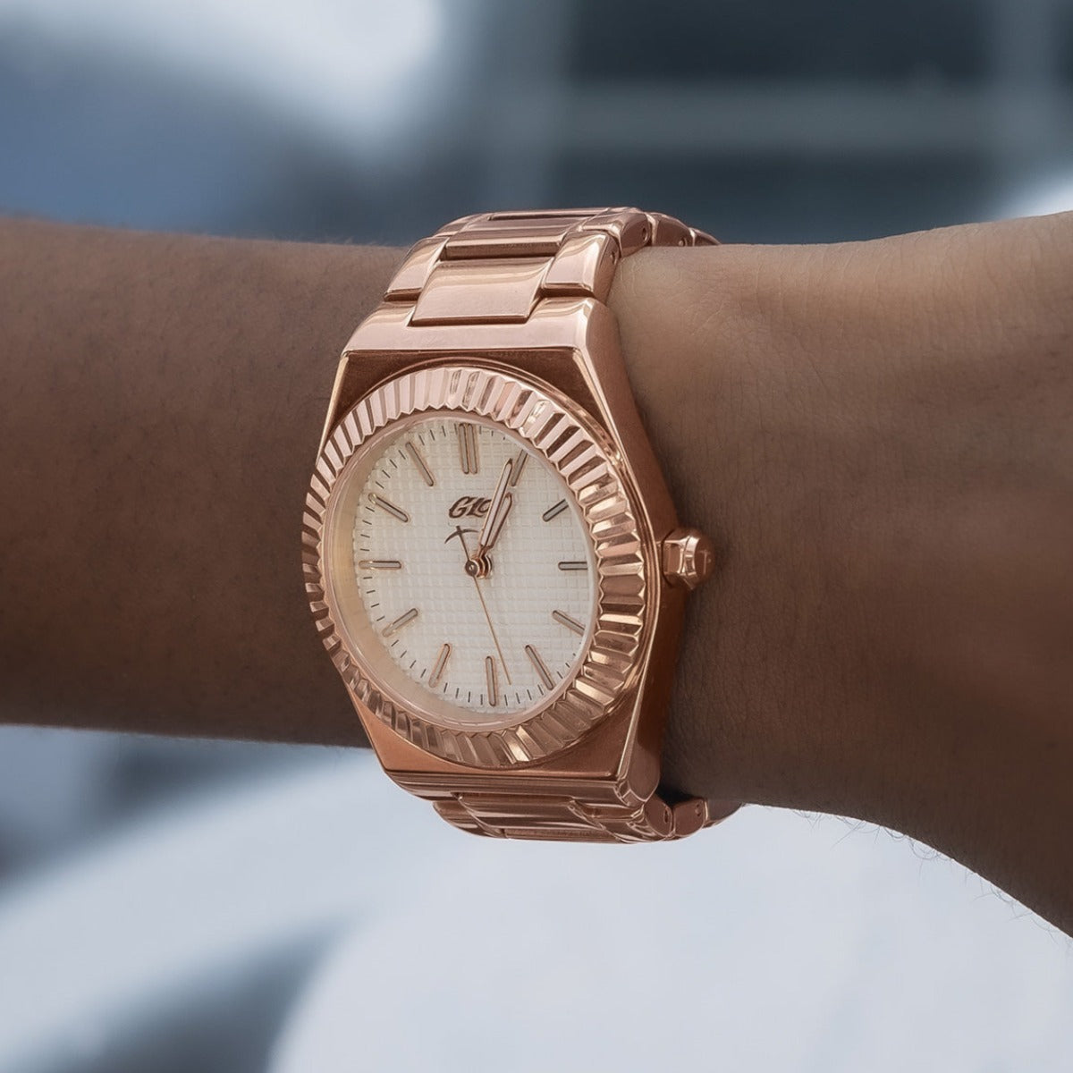 Fluted Bezel Alpha Era in Rose Gold