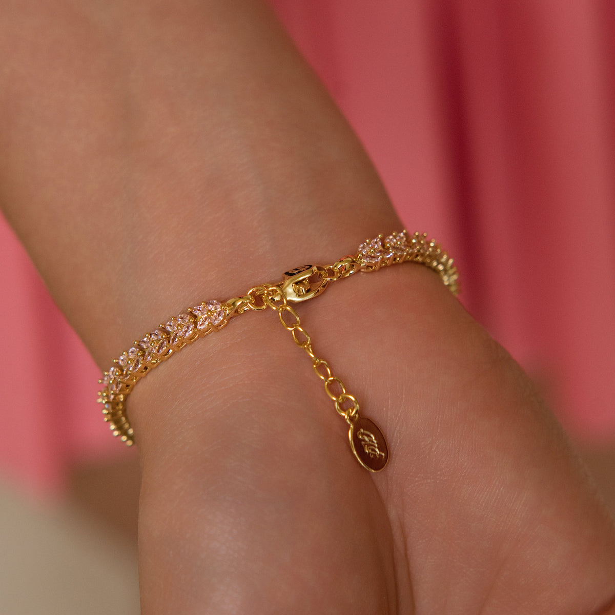 Forme Privé Crown Bracelet + Necklace in Yellow Gold Bundle