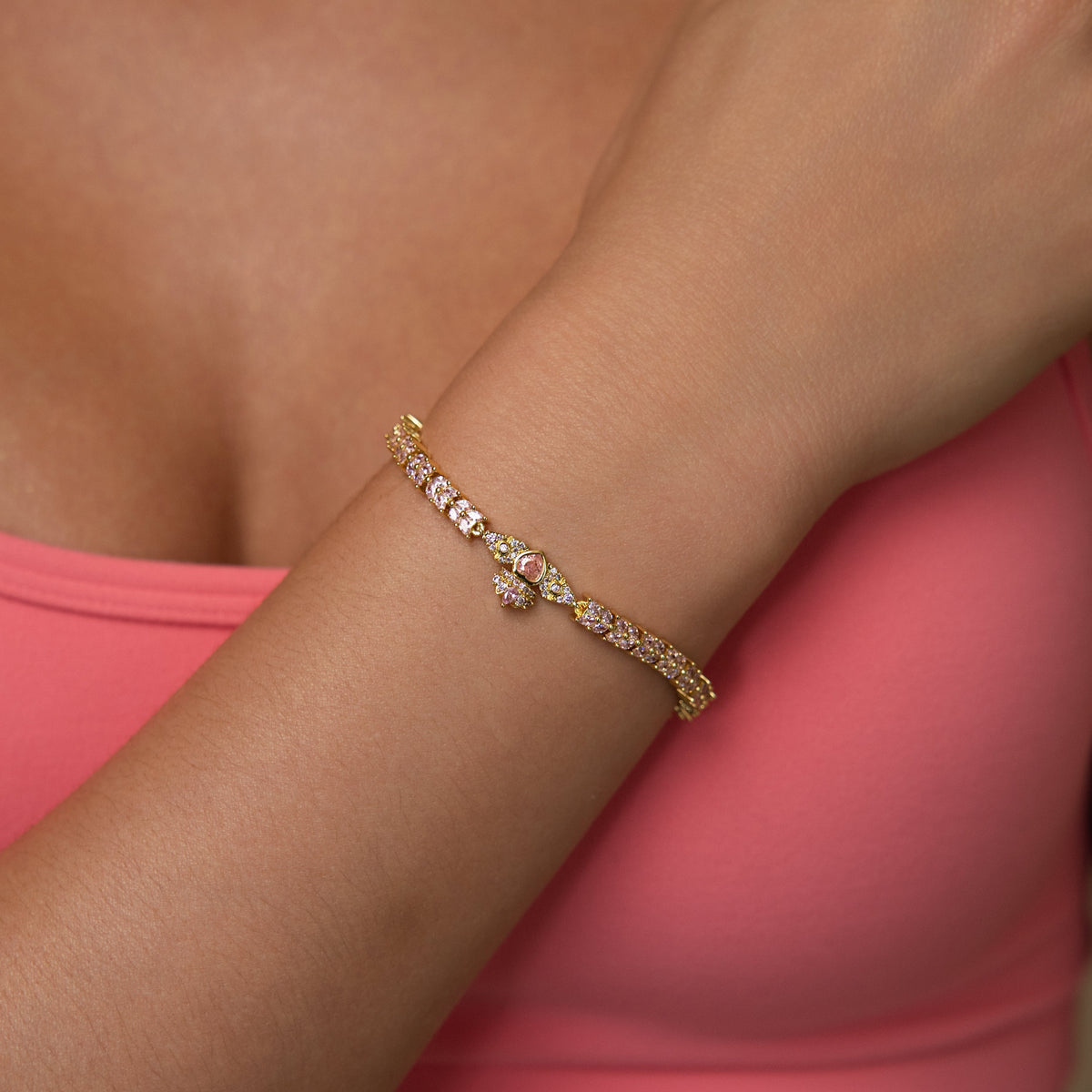Forme Privé Crown Bracelet in Yellow Gold