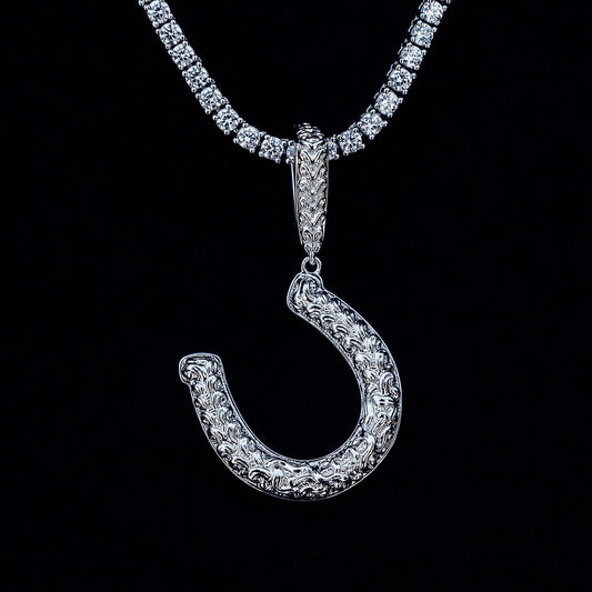 Simple Horseshoe Pendant in White Gold