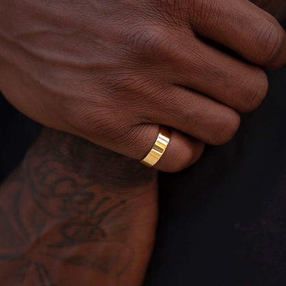 Flat Band Ring in Yellow Gold - 6mm