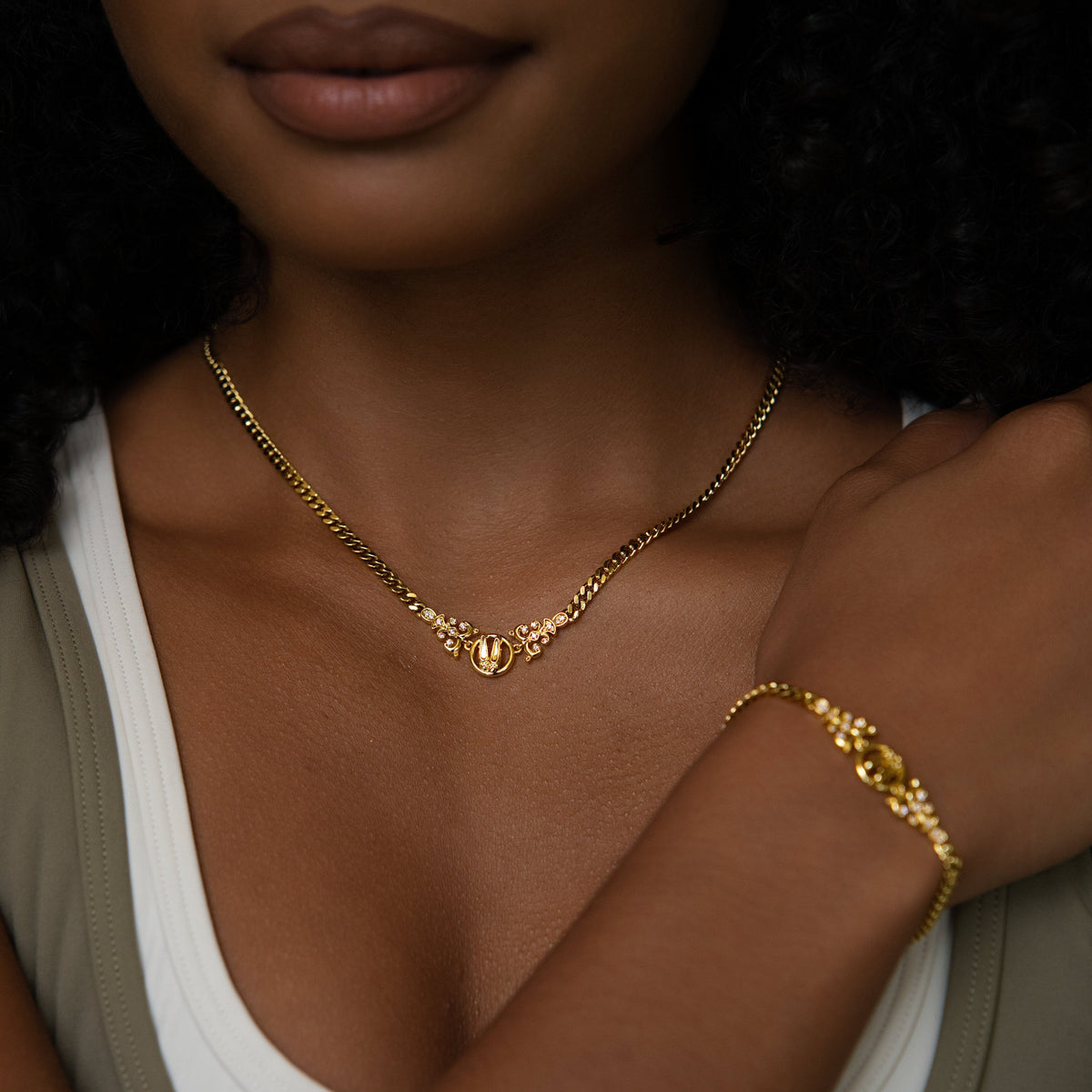 Forme Privé Slipper Bracelet + Necklace in Yellow Gold Bundle