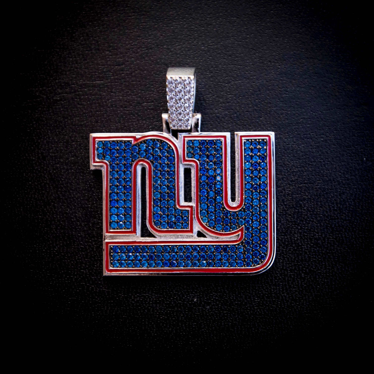 New York Giants Official NFL Pendant + 3mm Diamond Tennis Necklace in White Gold Bundle