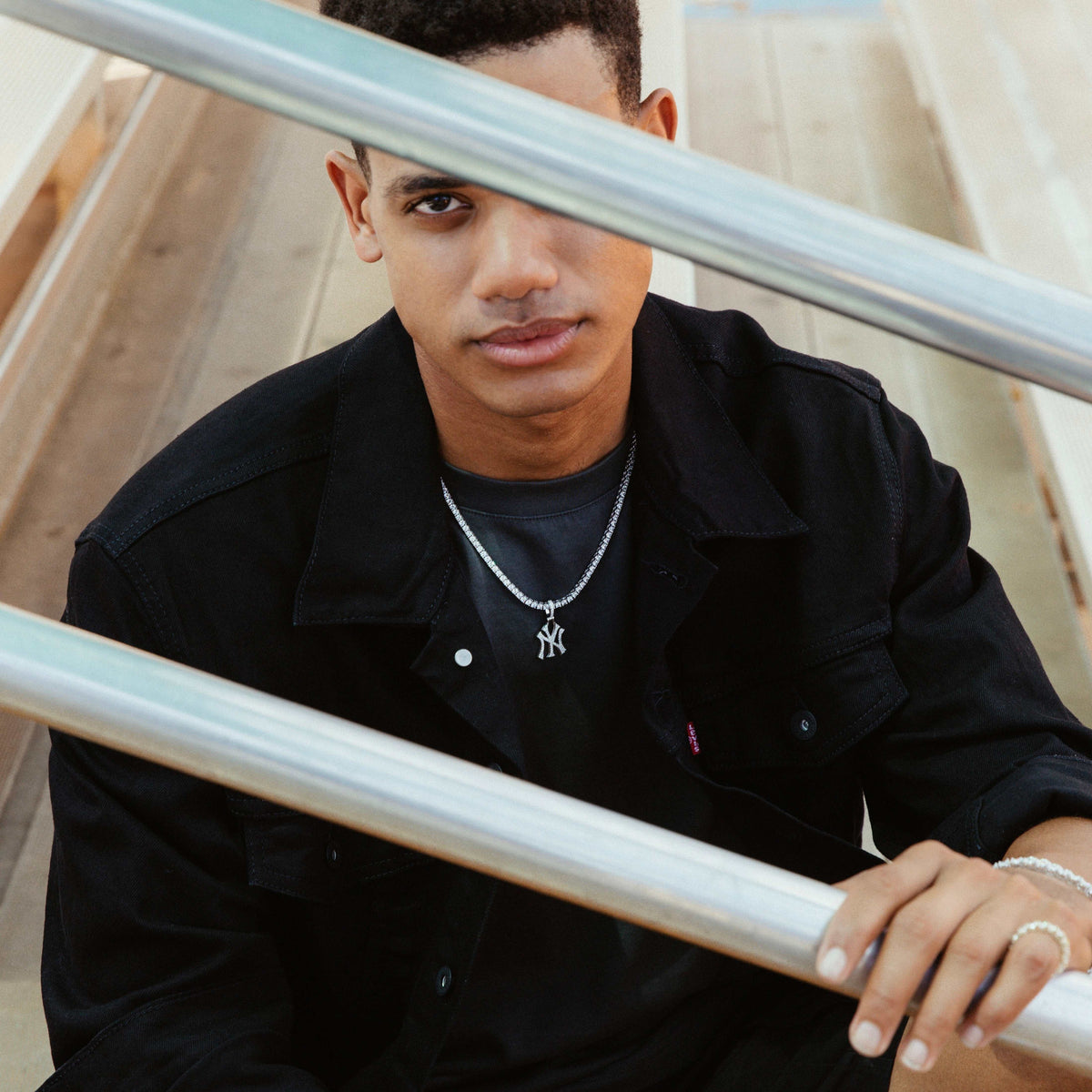 New York Yankees Micro Pendant in White Gold - The GLD Shop